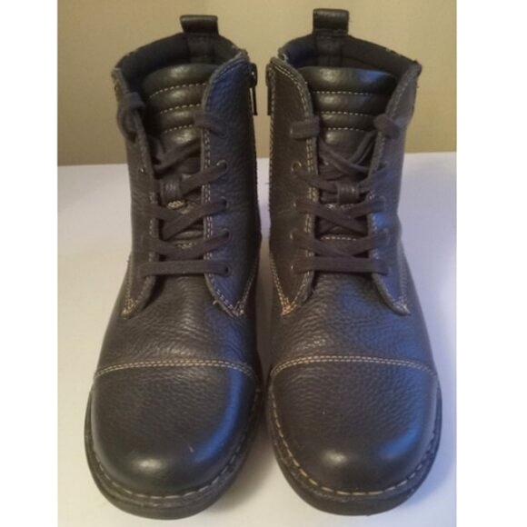 Clarks Boots Size 7 - Picture 5 of 11